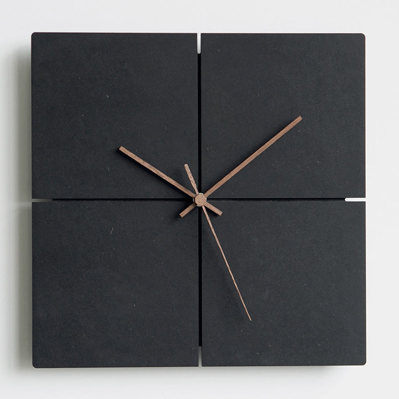 Modern minimalist clock